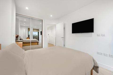 2 bedroom flat for sale, Hemming Street, London, E1