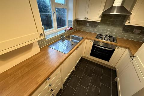 undefined, Culm Lea, Cullompton