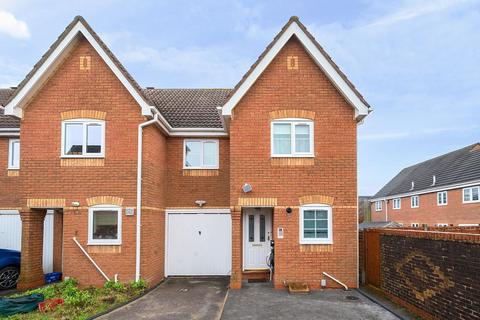 3 bedroom end of terrace house for sale, Watson Acre, Andover, SP10 3YB