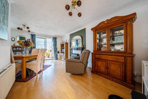 3 bedroom end of terrace house for sale, Watson Acre, Andover, SP10 3YB