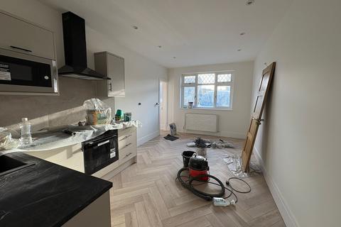 undefined, Bath Road, Hounslow