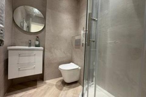 undefined, Bath Road, Hounslow