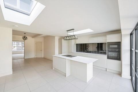 4 bedroom detached house for sale, Axholme Road, Doncaster DN2
