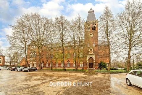 2 bedroom apartment for sale, Victory Road, Wanstead E11