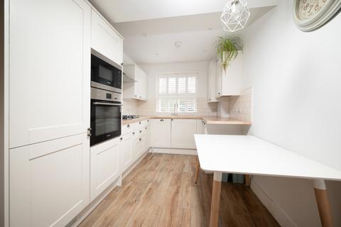 2 bedroom terraced house for sale, Hampstead Garden Suburb, Greater London NW11