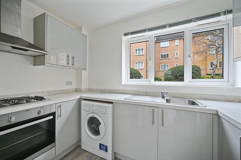 undefined, Westmoreland Drive, Sutton, SM2