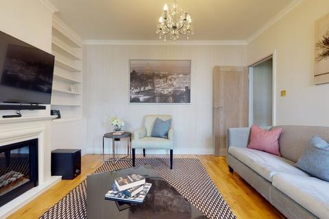 3 bedroom flat to rent, Canning House, Australia Road, London W12