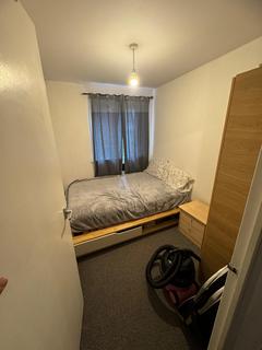 2 bedroom flat for sale, London, RM6