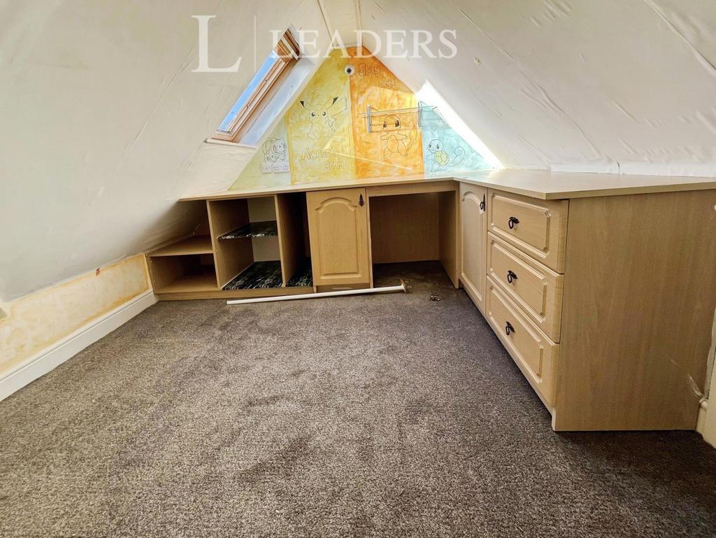 Eaves Room