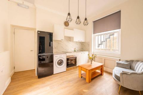 1 bedroom flat to rent, Castletown Road, Barons Court, London, W14