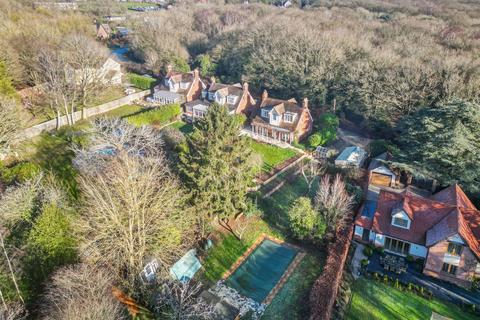 4 bedroom detached house for sale, The Common, Danbury