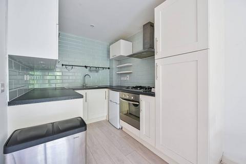 1 bedroom flat for sale, Old Kent Road, Peckham, London, SE15