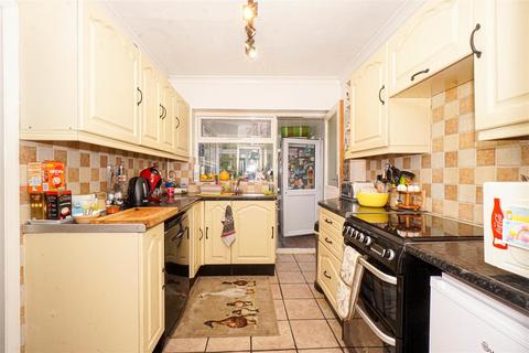 4 bedroom semi-detached house for sale, Paynton Road, St. Leonards-On-Sea