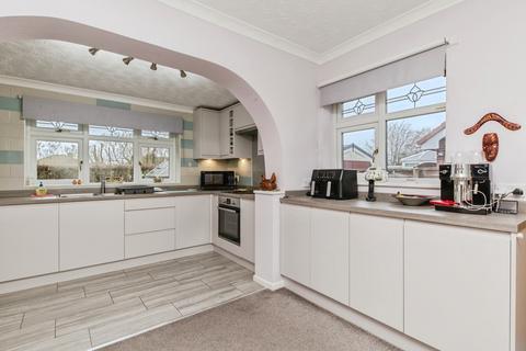 undefined, Roylance Drive, Cheshire CW10