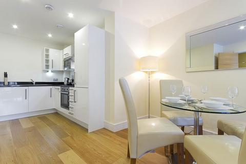 2 bedroom flat to rent, Turner Street, London E16