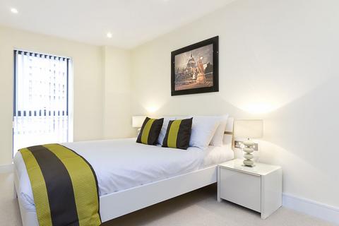 2 bedroom flat to rent, Turner Street, London E16