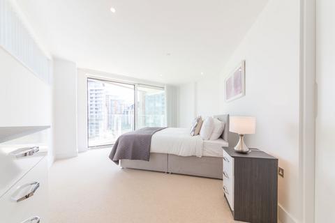 2 bedroom flat to rent, Gateway Tower, Royal Victoria E16