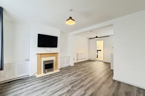2 bedroom terraced house to rent, Carlton Street, Merseyside L34