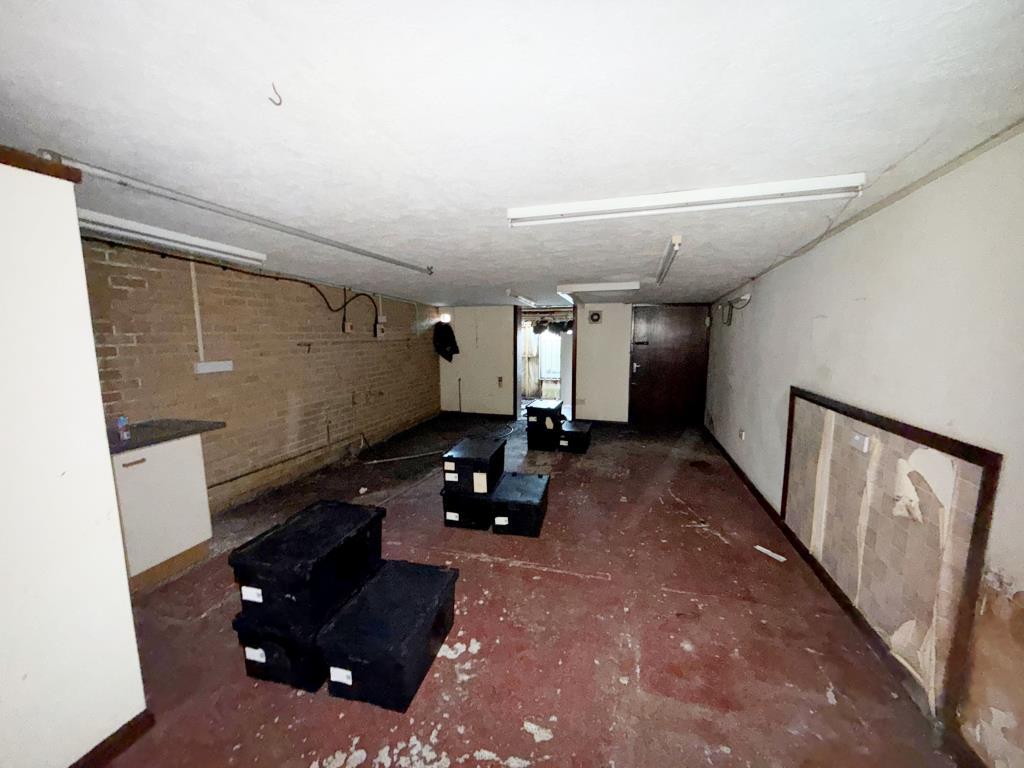 Rear room