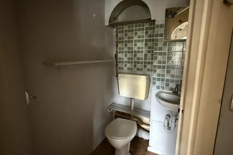 3 bedroom terraced house for sale, 46 Slade Close, Chatham, Kent