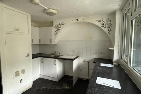 3 bedroom terraced house for sale, 46 Slade Close, Chatham, Kent