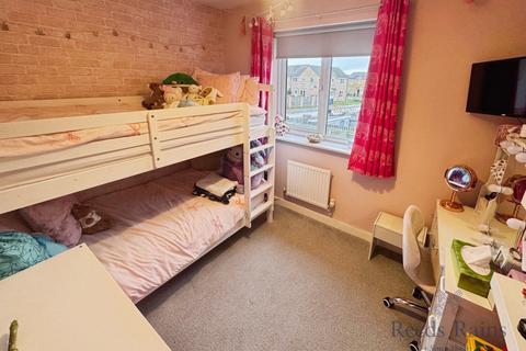 3 bedroom semi-detached house for sale, Pond View, North Yorkshire YO8