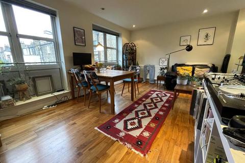 2 bedroom flat to rent, Kay Street, London E2