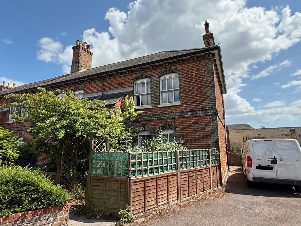 Front elevation of the cottage on Angel Gate
