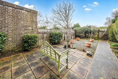 2 bedroom terraced house for sale, St Peters Close, Flitwick, MK45