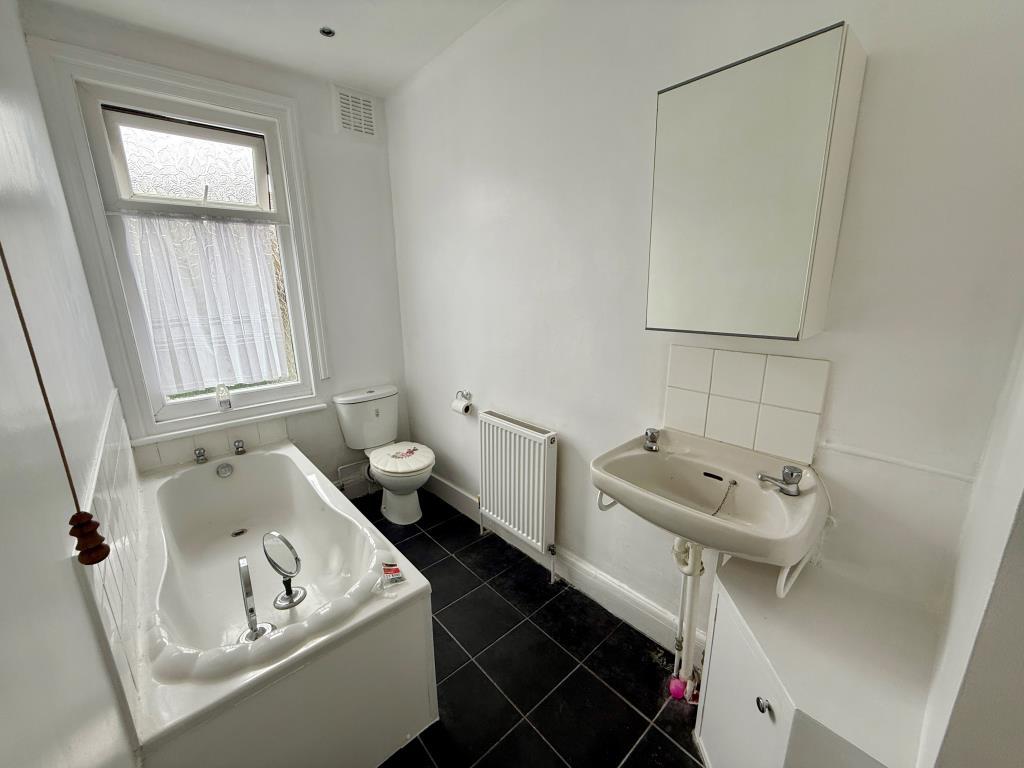 First floor bathroom with W.C.