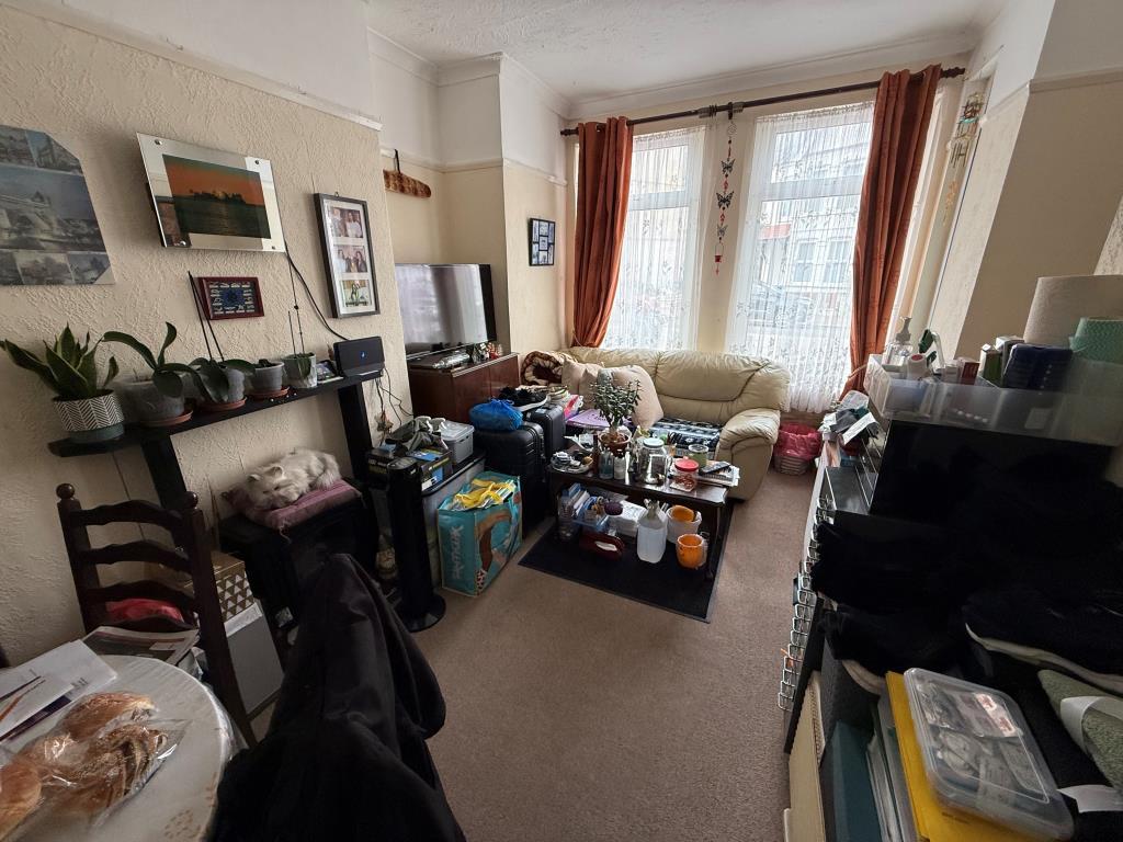 Living Room with window