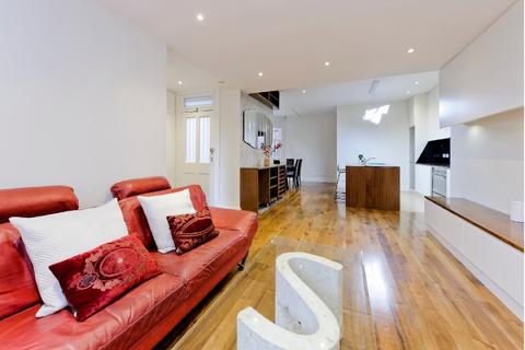 2 bedroom apartment to rent, Eton Avenue, London, NW3