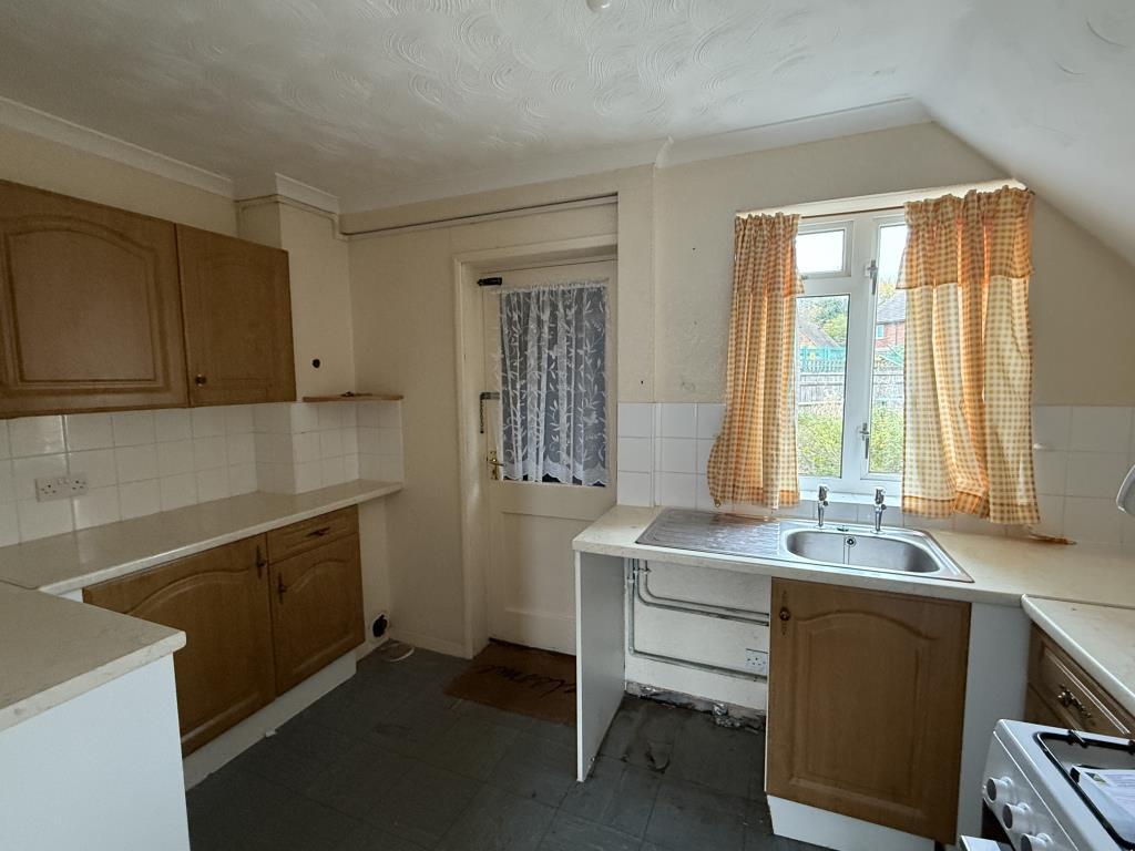 Kitchen in House in need of refurbishment