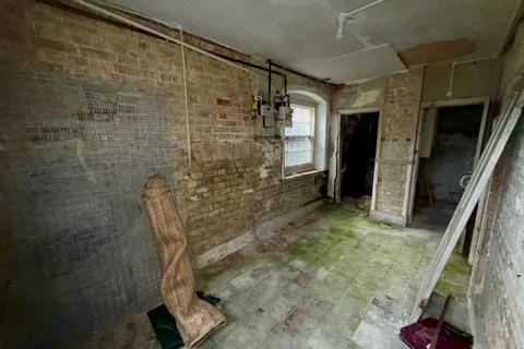 Flat for sale, Coastguard Cottages, Victoria Parade, Ramsgate, Kent