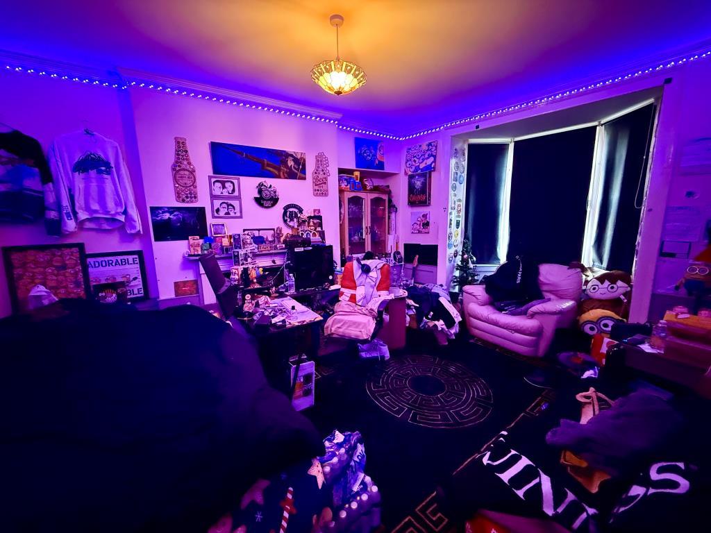 Maisonette - ground floor - bedroom one