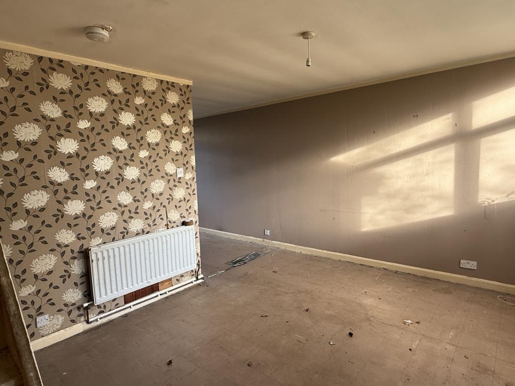 Living Room in House in Need of Improvement