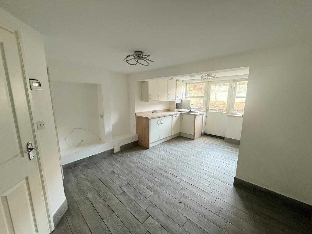 Open plan kitchen/living room