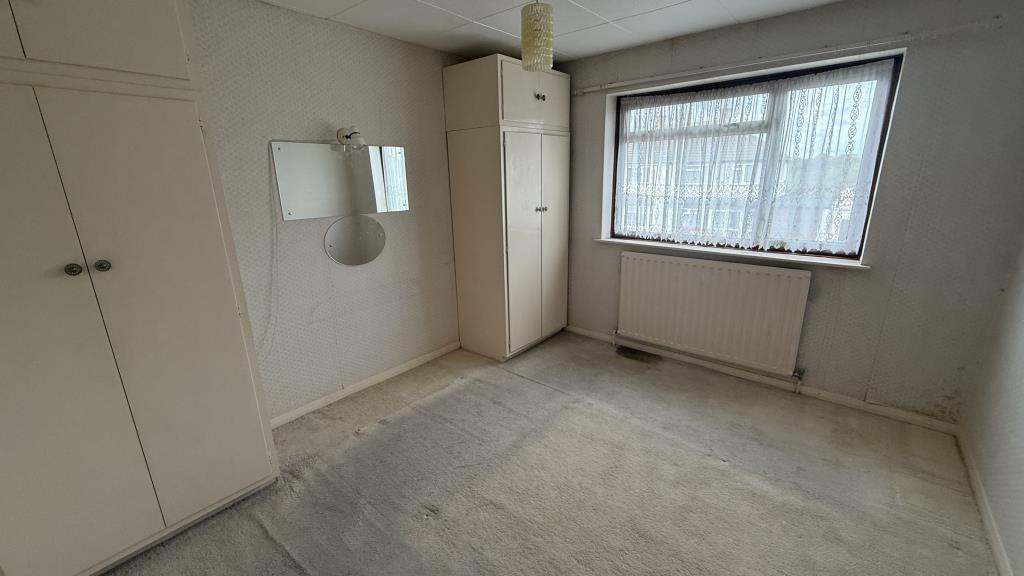 Internal image of Bedroom 1 from landing