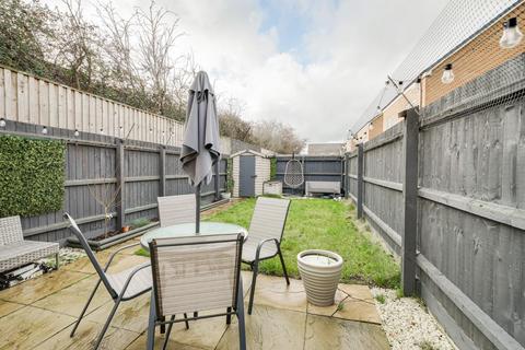 2 bedroom semi-detached house for sale, Lactans Edge, Leighton Buzzard