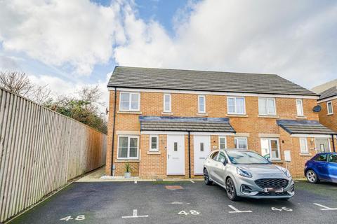 2 bedroom semi-detached house for sale, Lactans Edge, Leighton Buzzard
