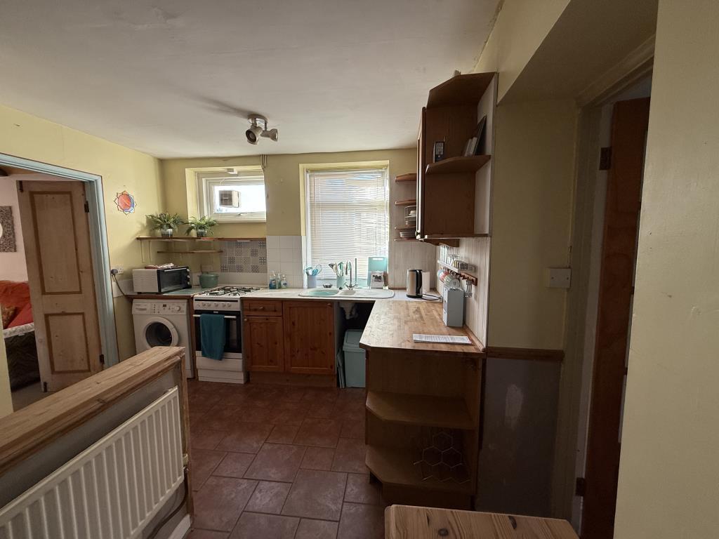 General photo of the kitchen