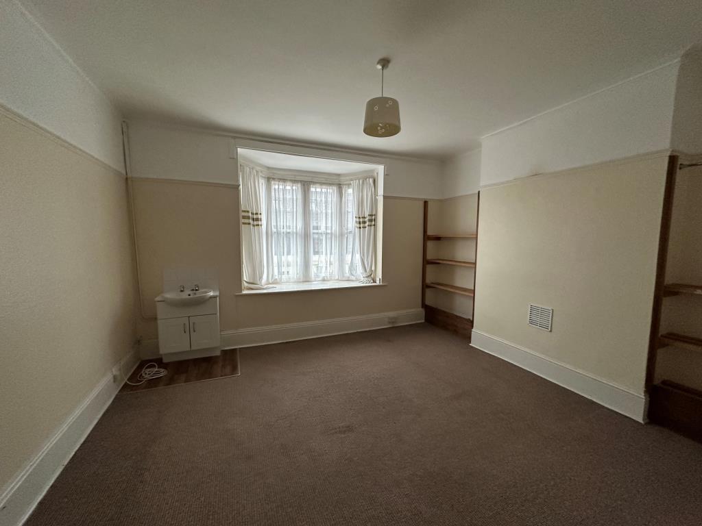 14 Tower Road FF Bedroom