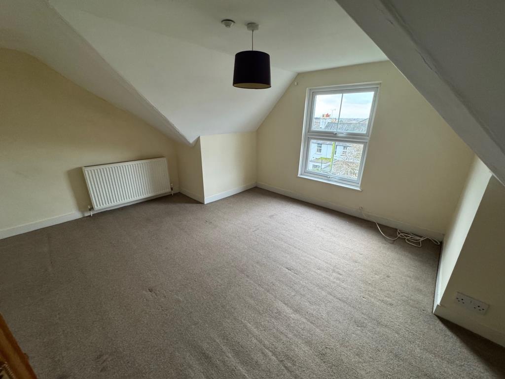 Upper maisonette Bedroom 1