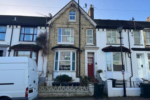 4 bedroom block of apartments for sale, 17 Norwood Street, Ashford, Kent