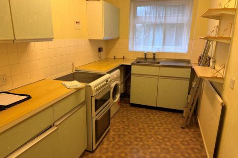 1 bedroom ground floor flat for sale, Flat 1, Kingswood House, 10 Lewes Road, Eastbourne, East Sussex