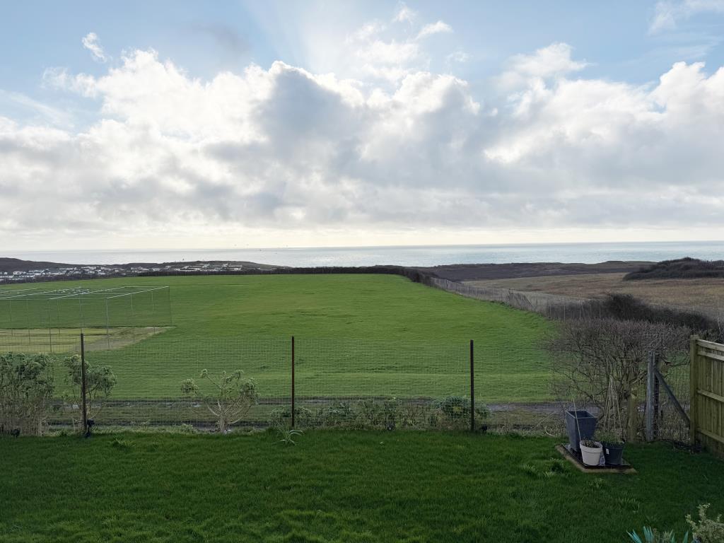 Sea views from rear garden