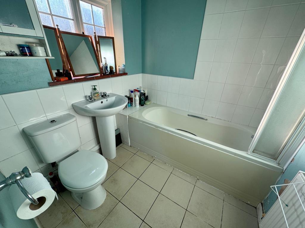 No 2 Bathroom