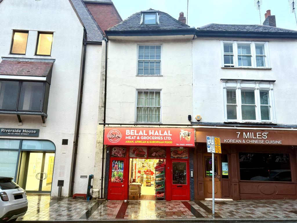 Mid-floor flat