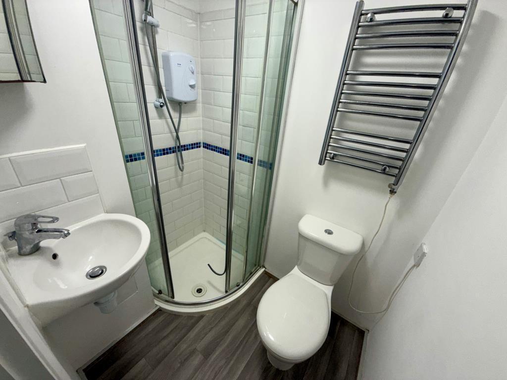 Shower room with W.C.