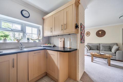 1 bedroom flat for sale, The Moorings, Surrey GU26